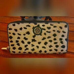 Tory Burch Leopard Print Wallet